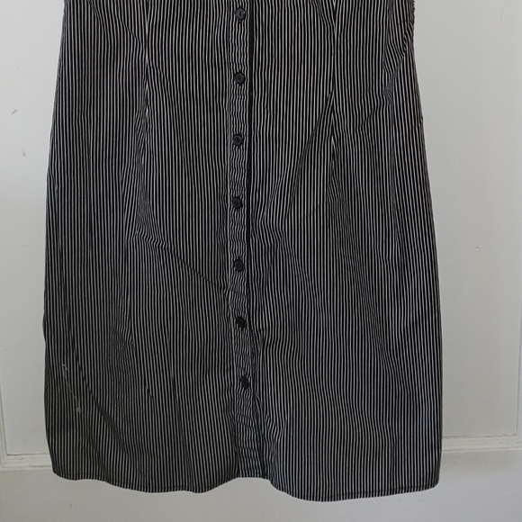 IZ Byer Black and White Dress - Picture 4 of 5